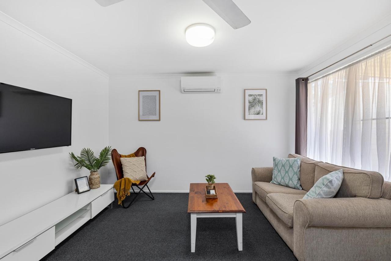 Ocean Park Motel & Holiday Apartments Coffs Harbour Exteriör bild