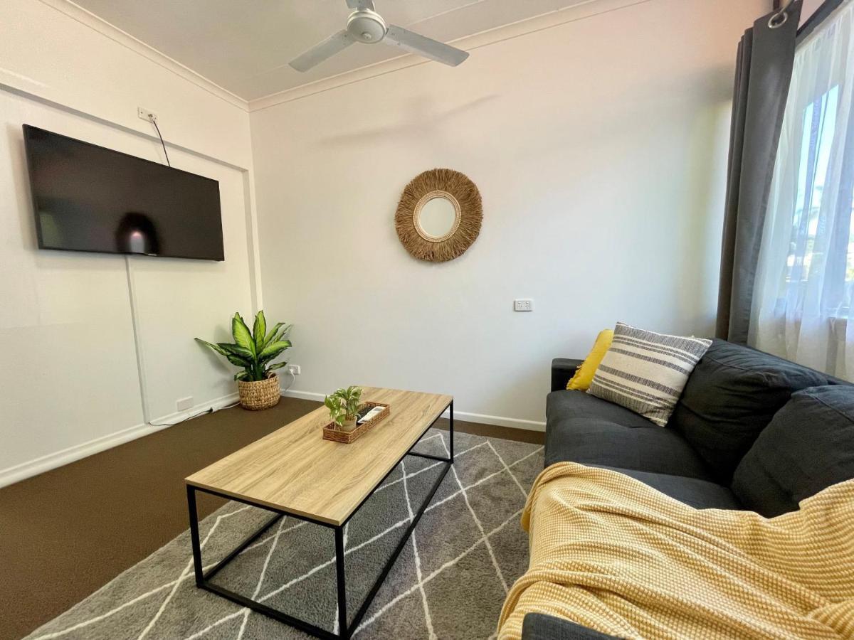 Ocean Park Motel & Holiday Apartments Coffs Harbour Exteriör bild